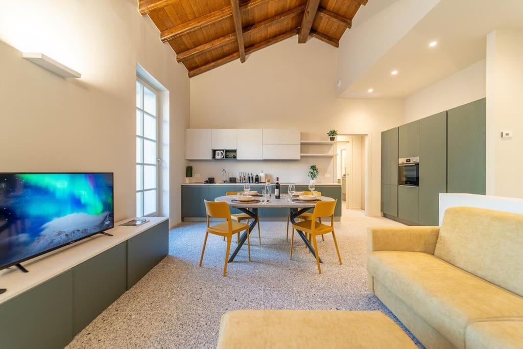 Апартаменти Elegante Loft A 200 A Metri Dal Duomo Комо Екстер'єр фото